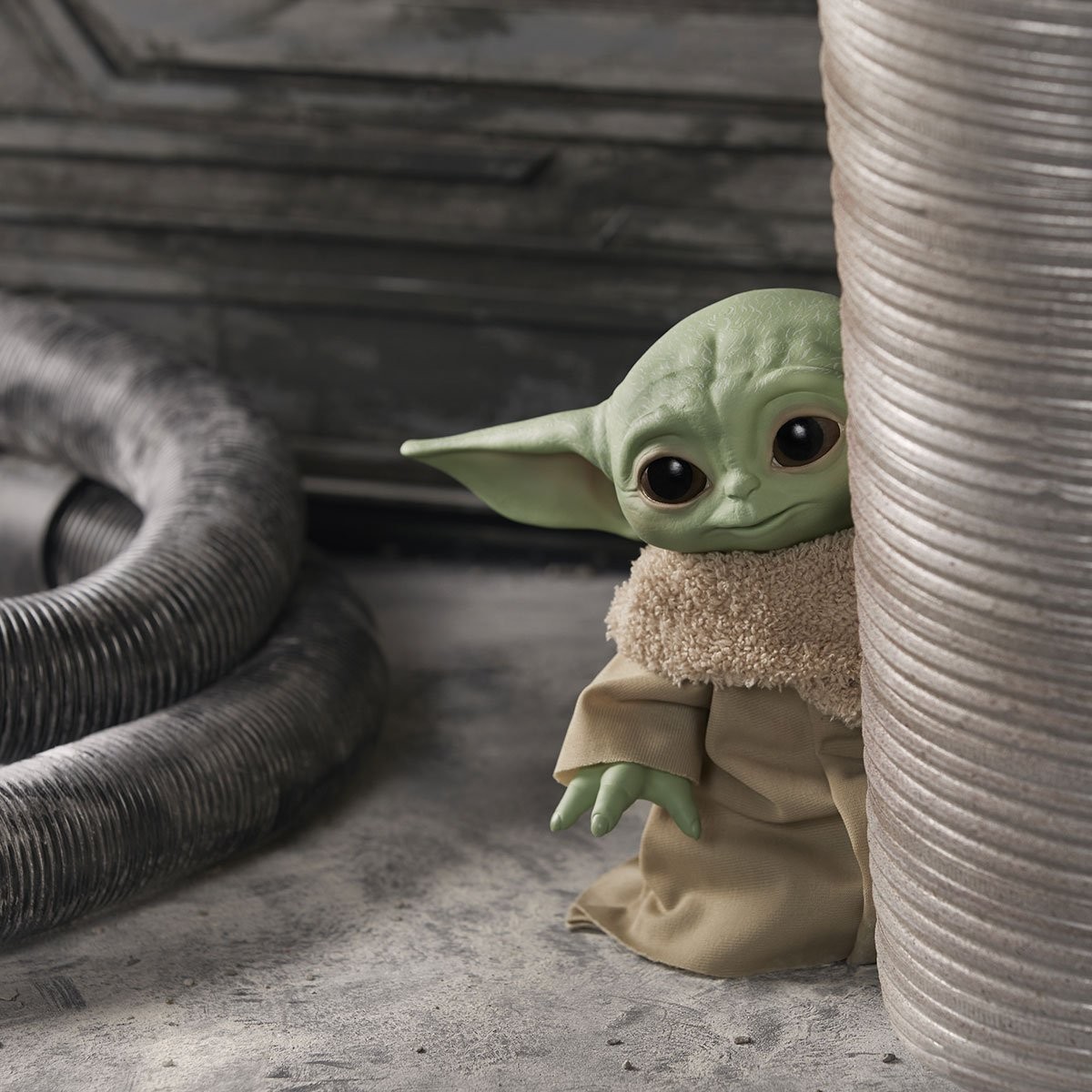 Star Wars Baby Yoda Peluche mignonne Le Mandalorien Grogu Peluche Jouet  Poupée en peluche Fans Cadeaux